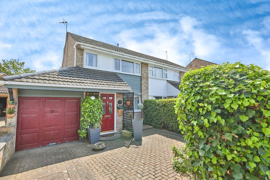 Property photo 1 of 17 Photo