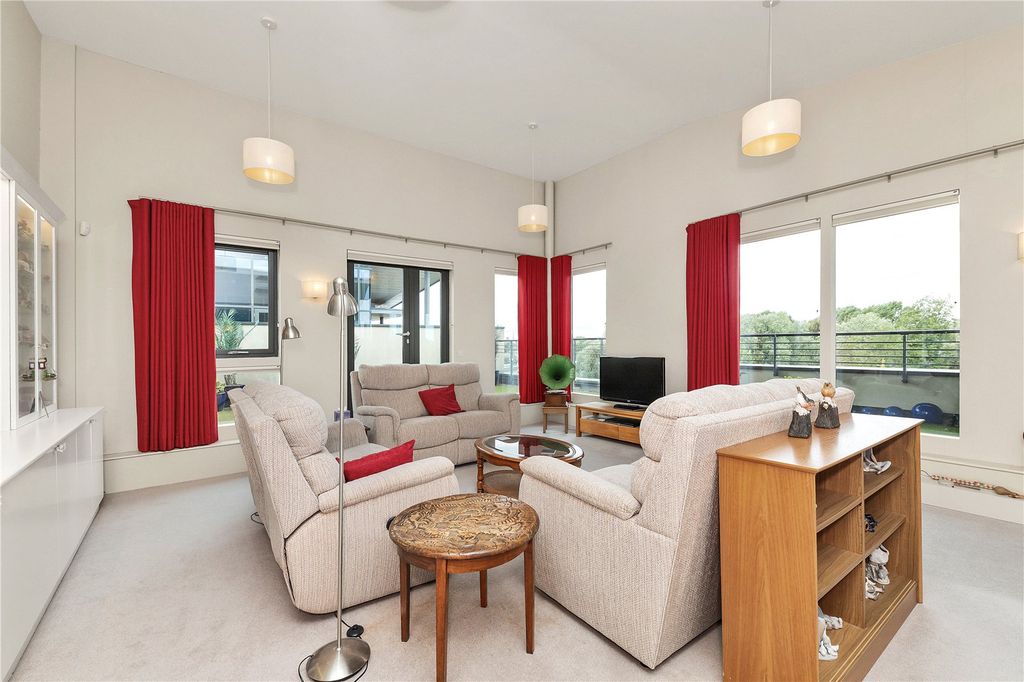 Property photo 2 of 17 Picture No. 17