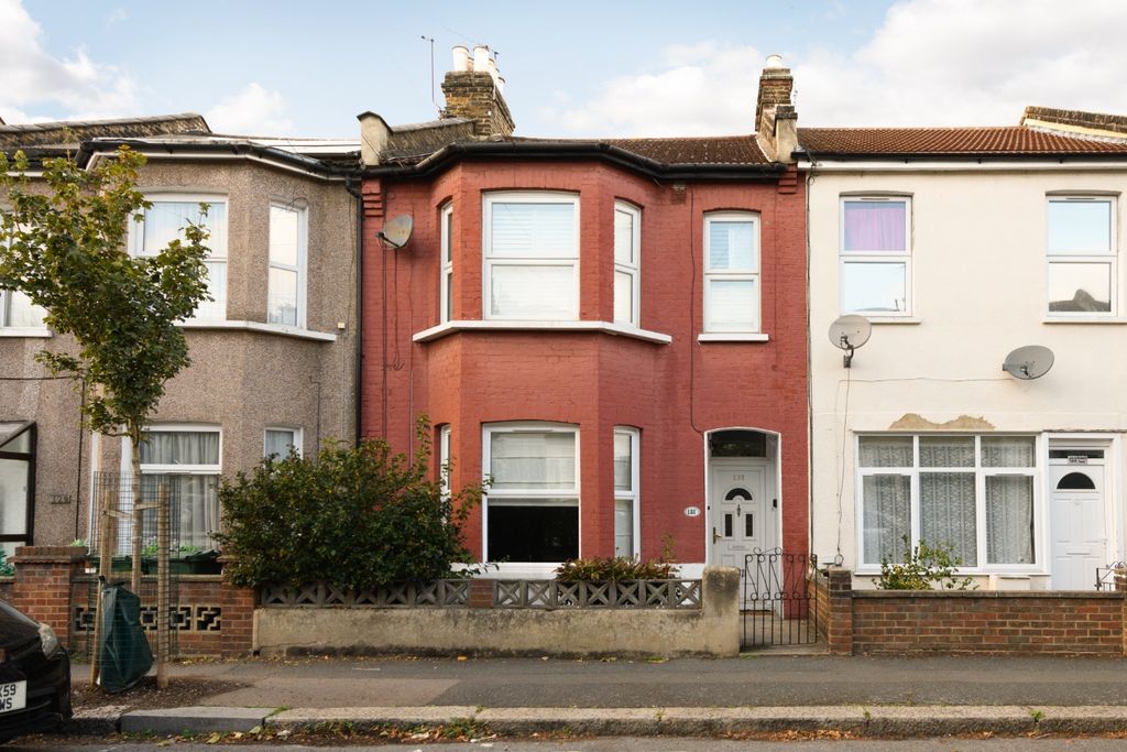 Property photo 1 of 12 5143880