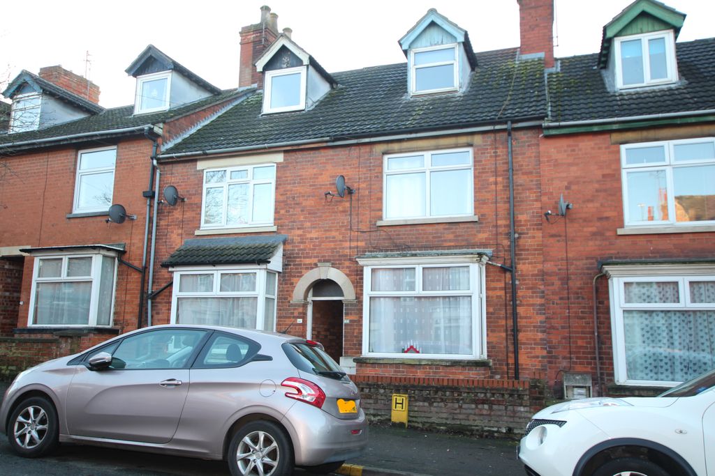 Property photo 1 of 6