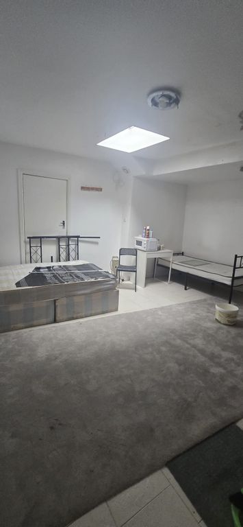 Property photo 1 of 3