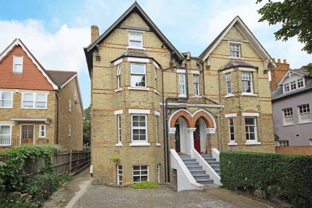 Property photo 1 of 5