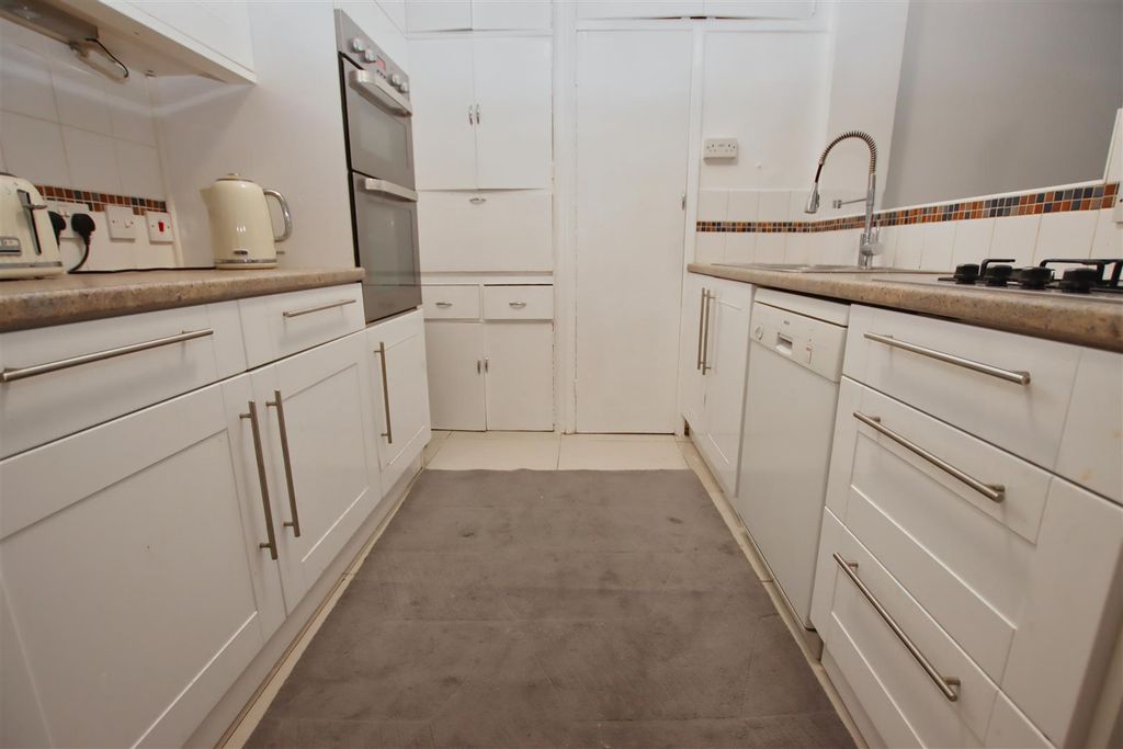 Property photo 3 of 12 Img_3550.Jpg