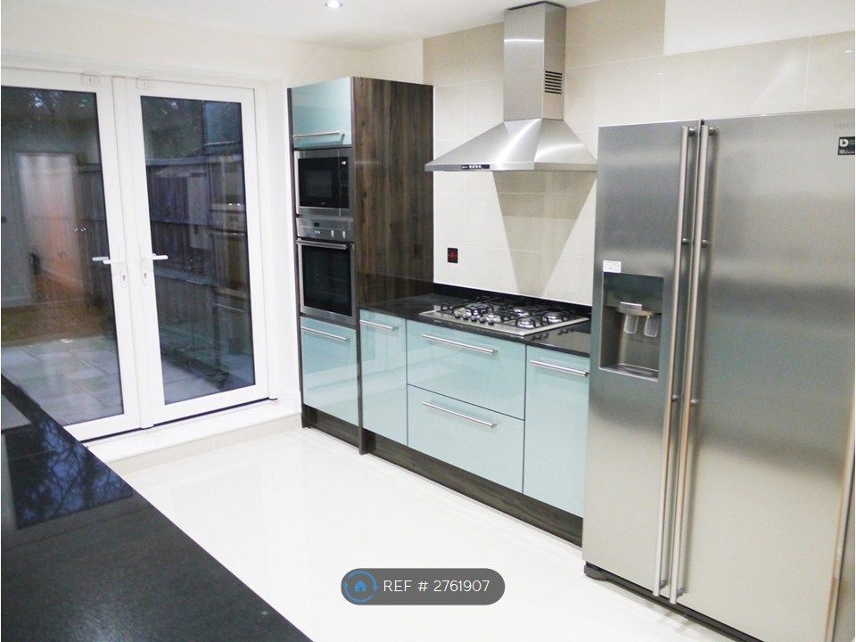 Property photo 1 of 14 Kitchen