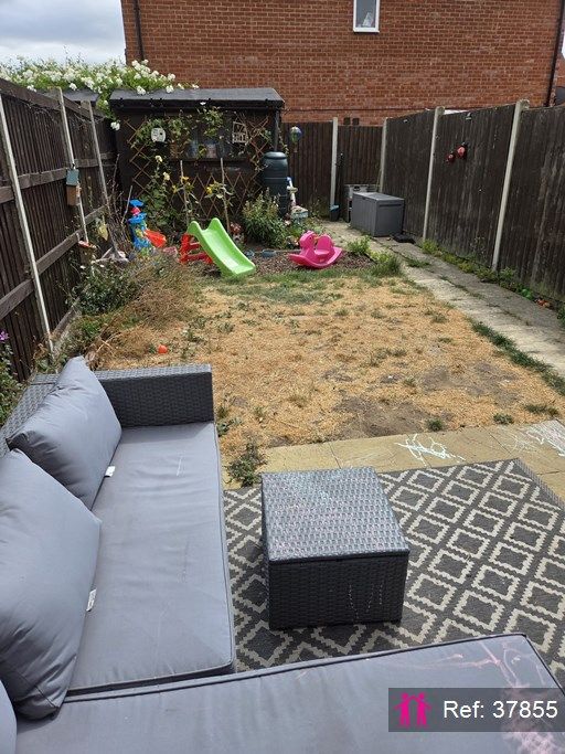 Property photo 2 of 13