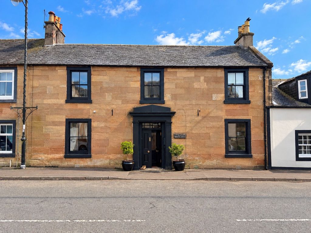 Property photo 1 of 36