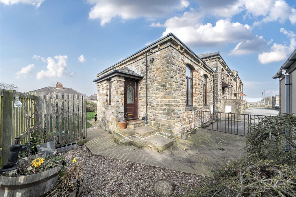 Property photo 1 of 26 Picture No. 29