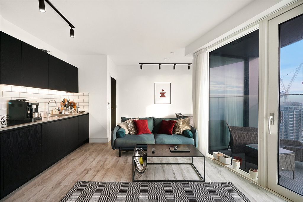 Property photo 1 of 15 Picture No. 10