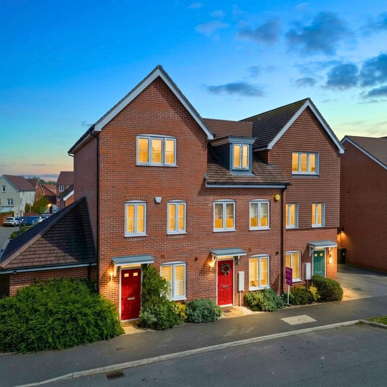 Property photo 1 of 19 5063730