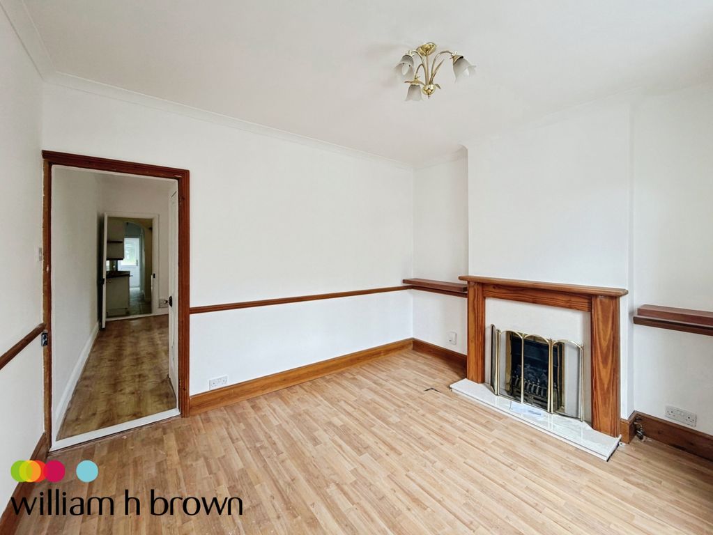 Property photo 3 of 12 Living Room