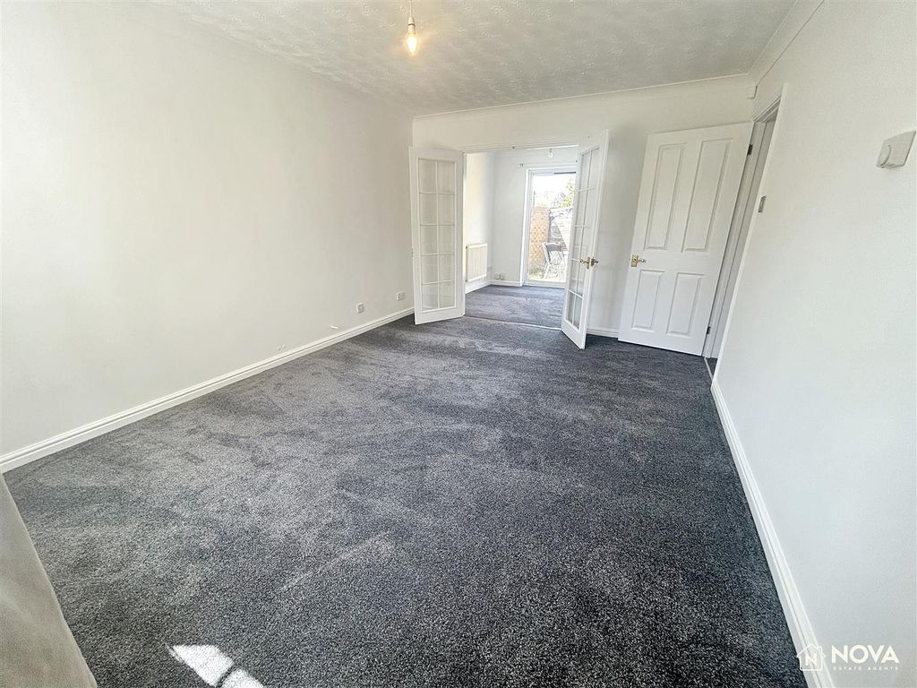 Property photo 3 of 19 Img_6161.Jpg