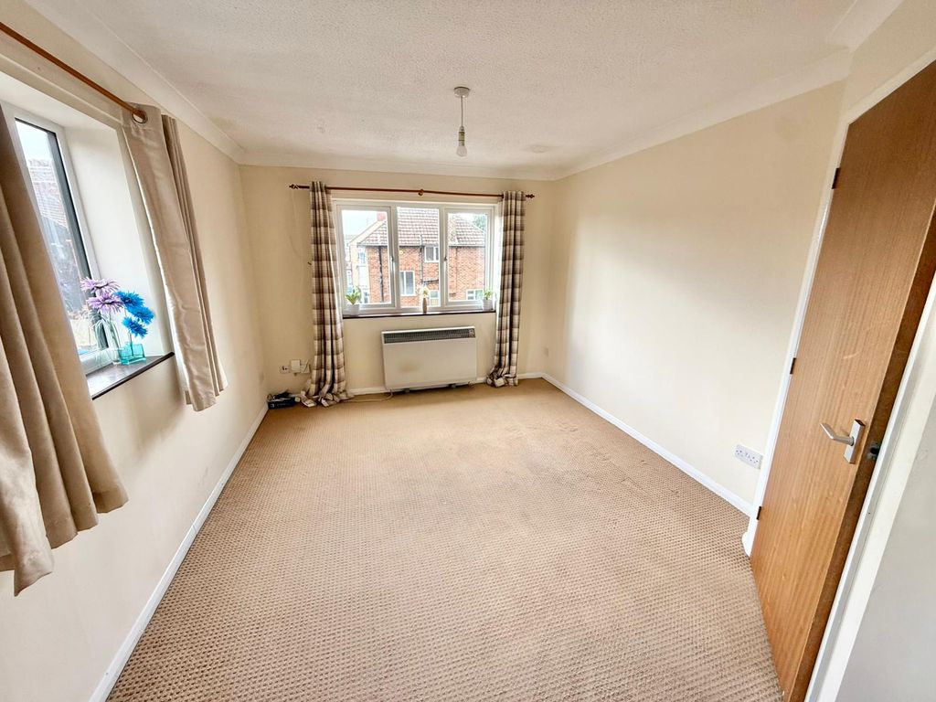 Property photo 3 of 14 Image