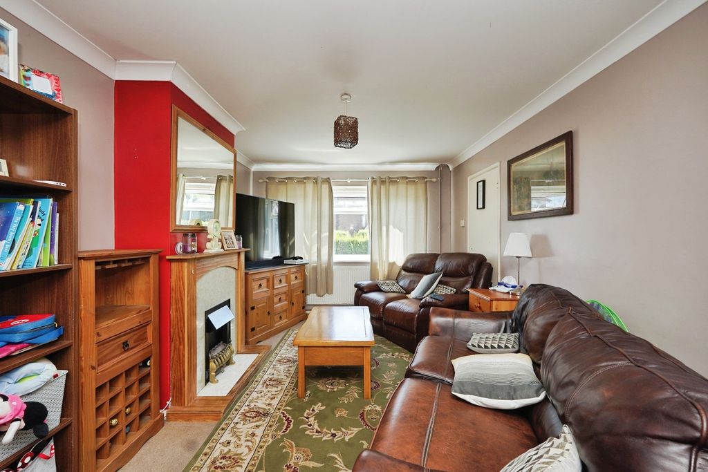 Property photo 2 of 20 Pbox-Img.Jpg