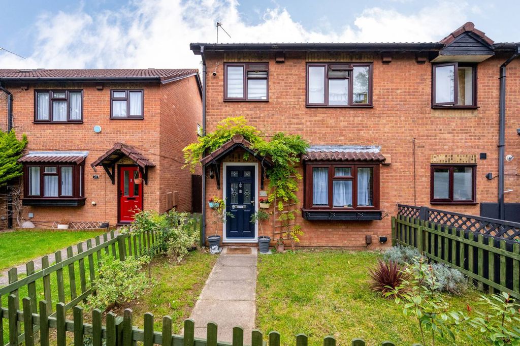 Property photo 2 of 11