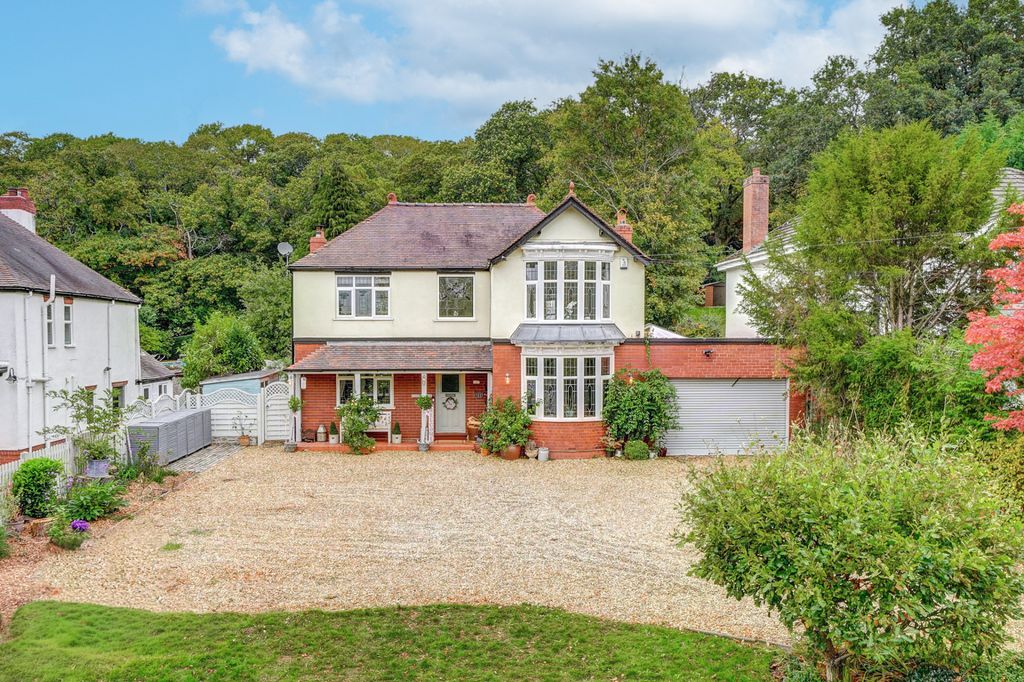 Property photo 1 of 31