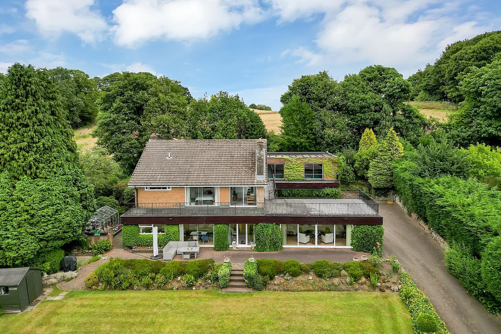Property photo 1 of 26