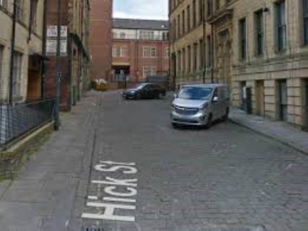 Property photo 2 of 15 Images Hick Street