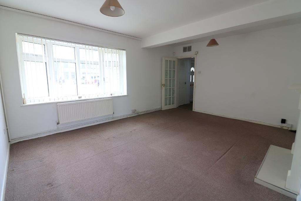 Property photo 2 of 12 Photo 2