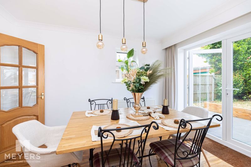 Property photo 3 of 30 Photo 7