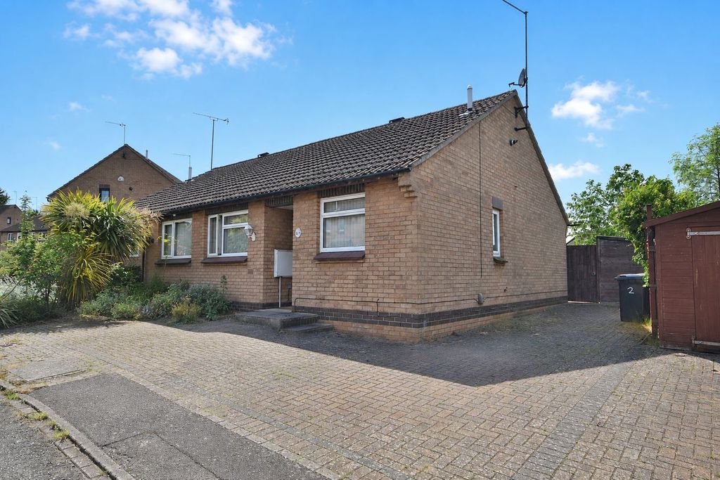 Property photo 1 of 12