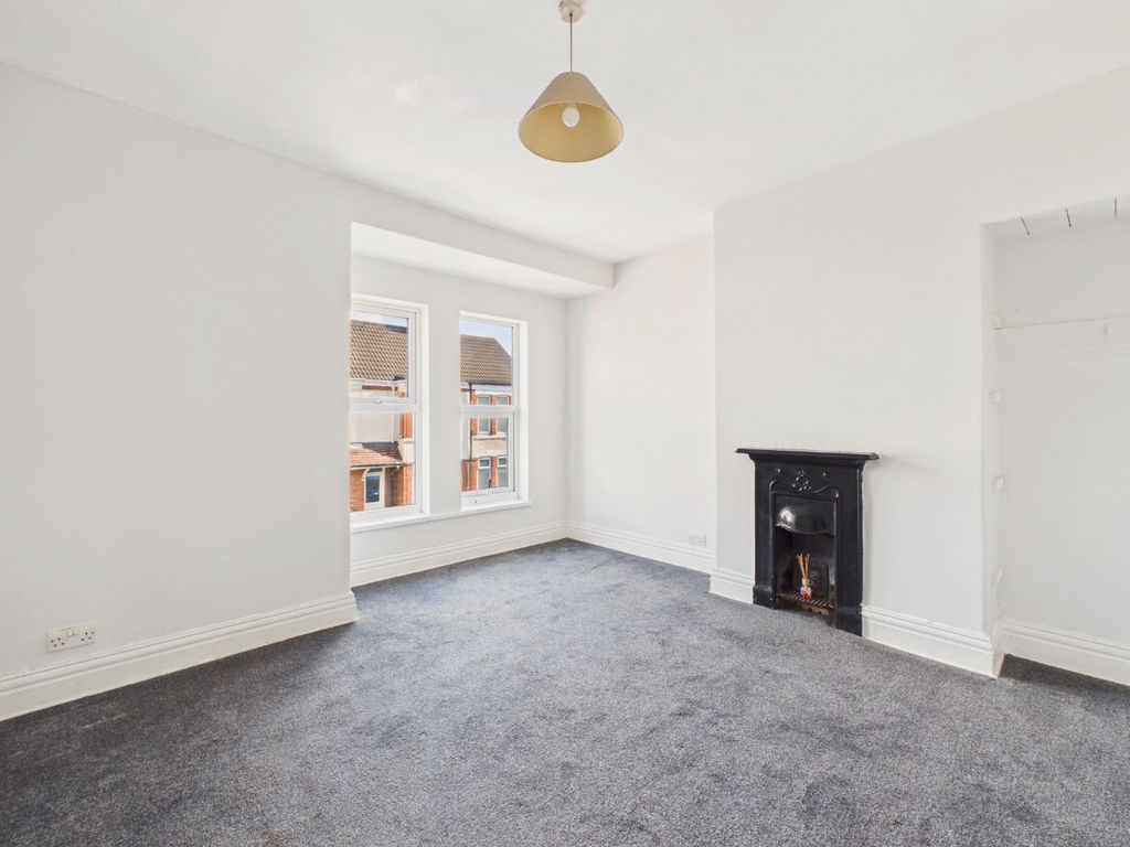 Property photo 3 of 12 5116814