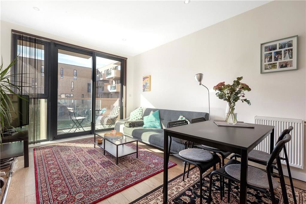 Property photo 3 of 8