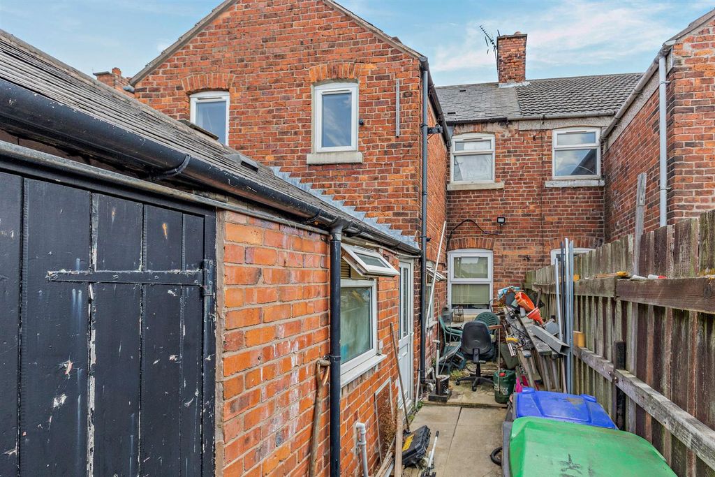 Property photo 2 of 2