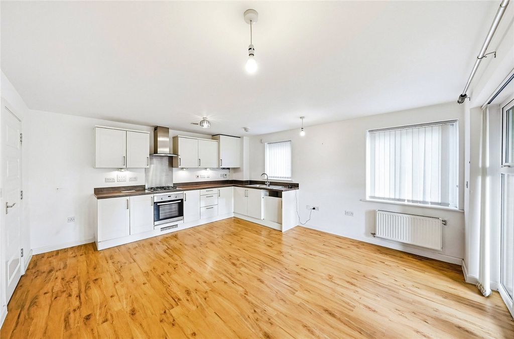 Property photo 3 of 15 Picture No. 07