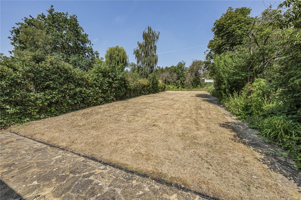 Property photo 2 of 17 Picture No. 40