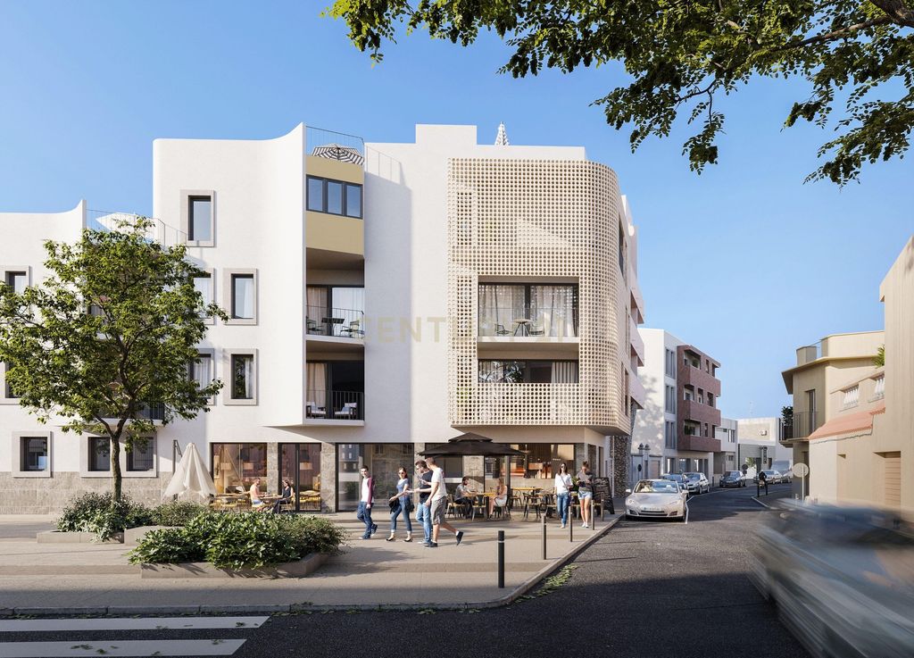 Property photo 1 of 14 Duplex Penthouse With 126 Sqm Of Terraces In Vilanova I La Geltrú