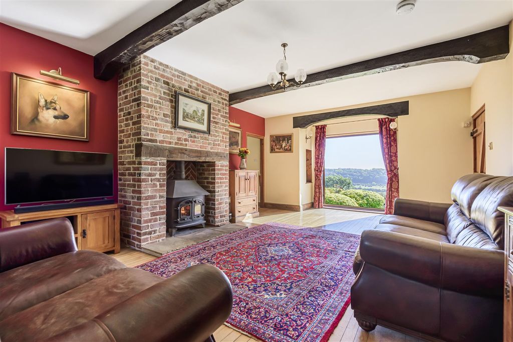 Property photo 2 of 30 907380 (5).Jpg