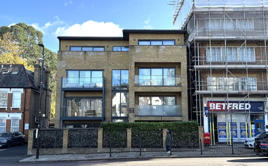 Property photo 2 of 3