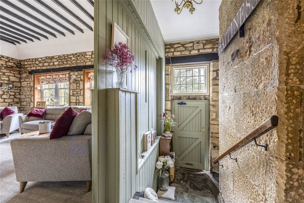 Property photo 3 of 15 Picture No. 23