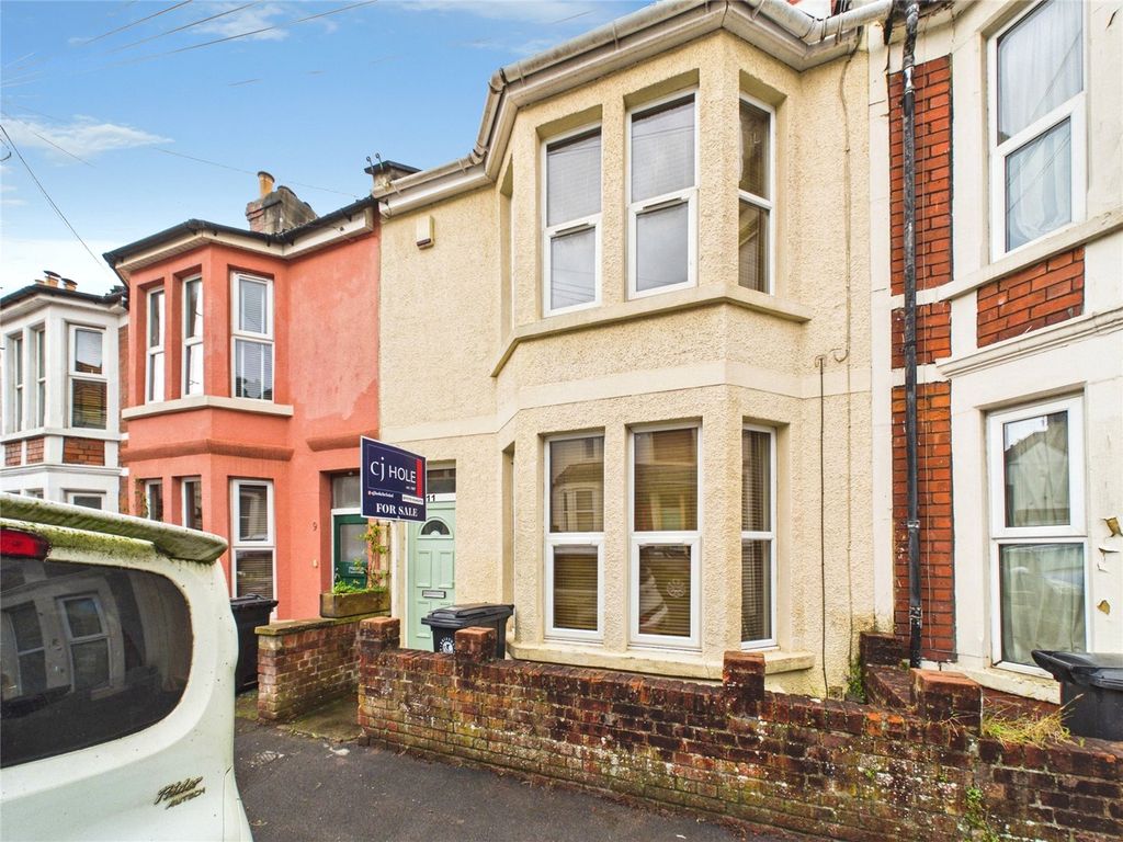 Property photo 2 of 25 Picture No. 27