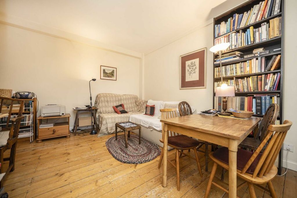 Property photo 2 of 5