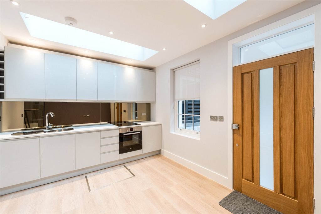 Property photo 3 of 8 Picture No. 03