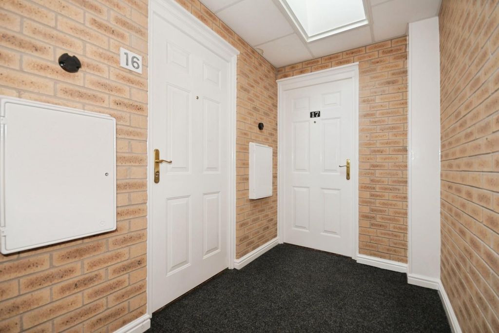 Property photo 3 of 17 Entrance Door.Jpg