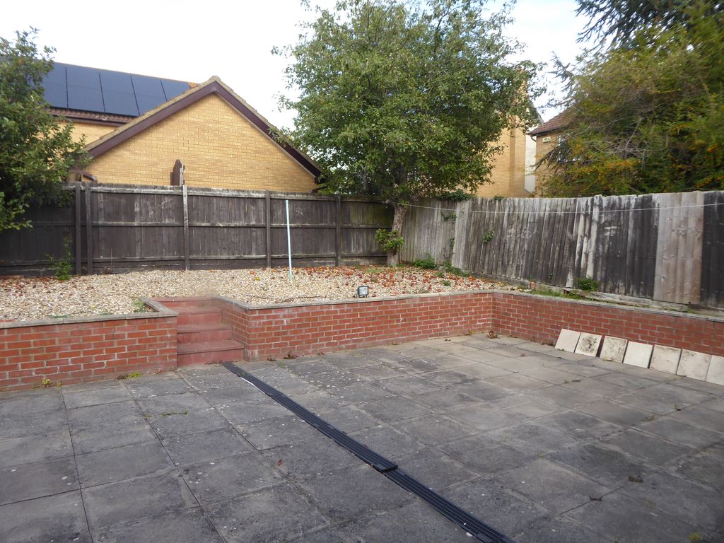 Property photo 3 of 15