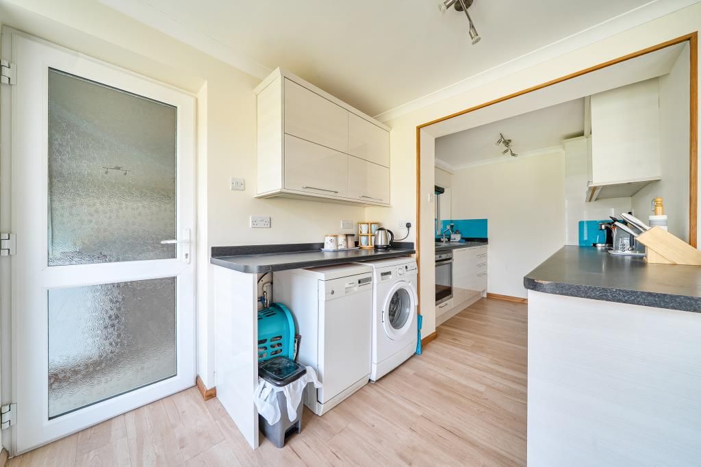 Property photo 3 of 20 Kitchen