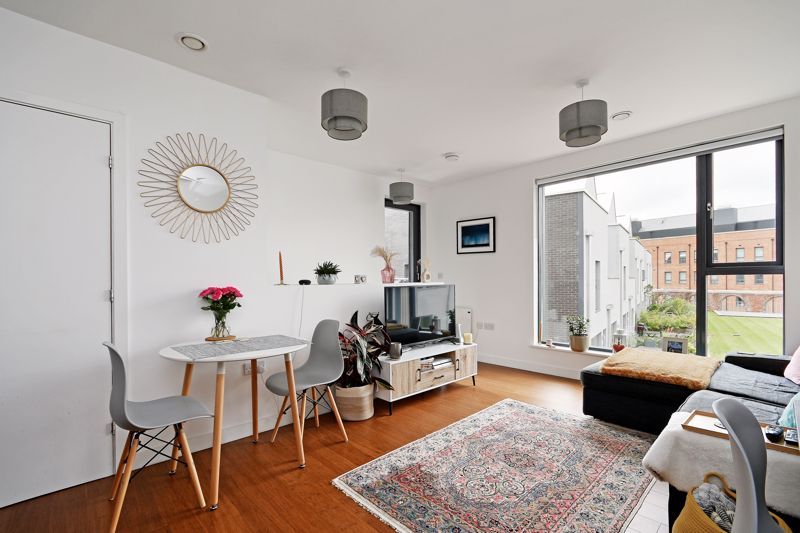 Property photo 3 of 17 Open Plan