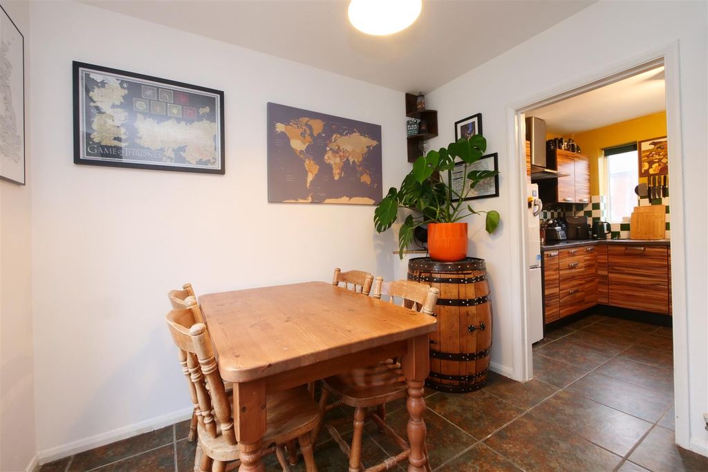 Property photo 3 of 13 Pnmb0878.Jpg