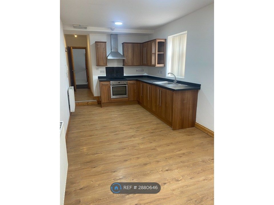 Property photo 1 of 5 Kitchen