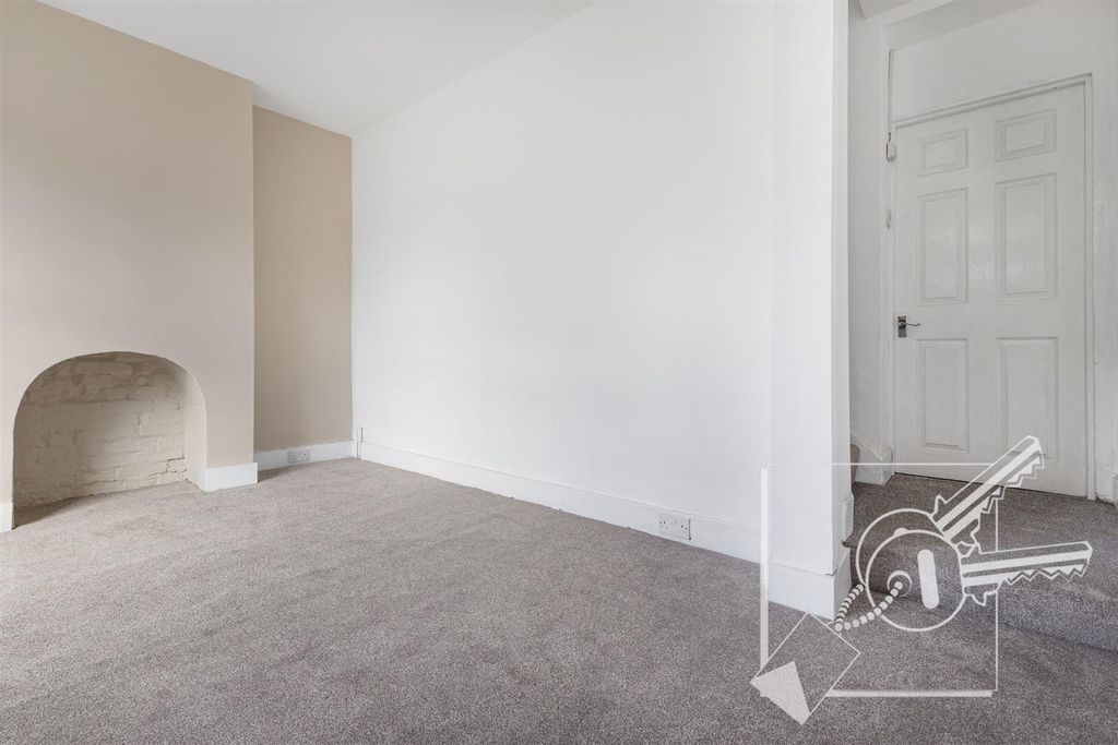 Property photo 2 of 27 Reception Room