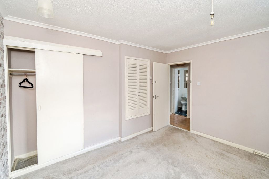 Property photo 2 of 12 Pbox-Img.Jpg