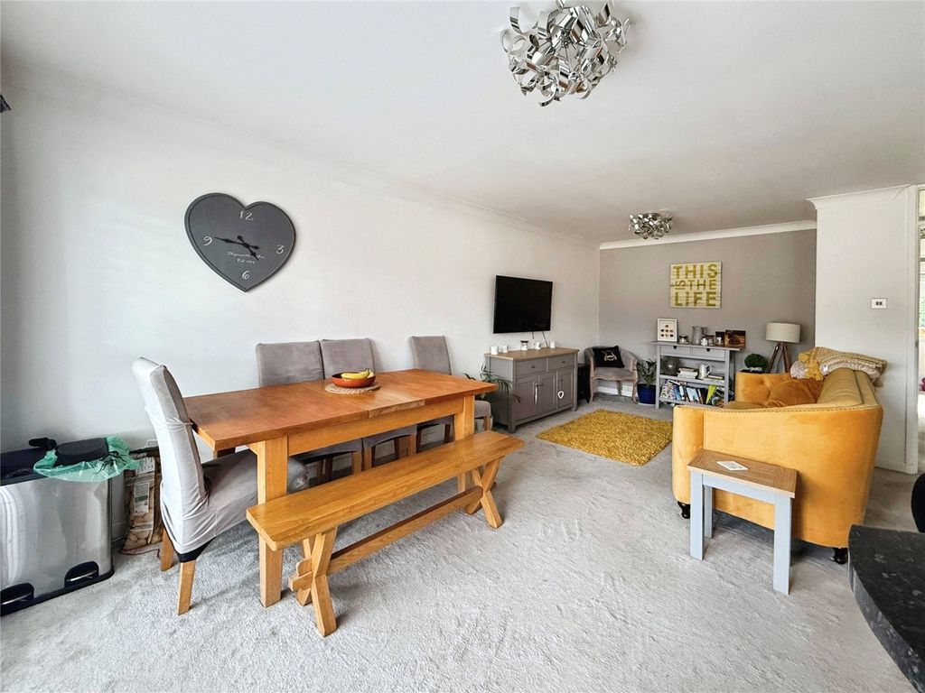 Property photo 3 of 11 Picture No. 09