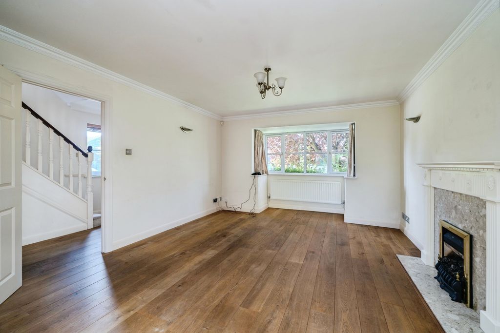 Property photo 3 of 20 Pbox-Img.Jpg
