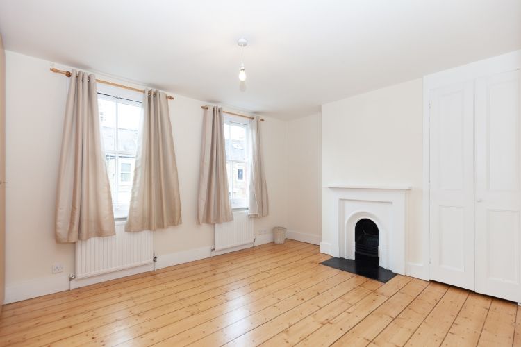 Property photo 3 of 9 206601