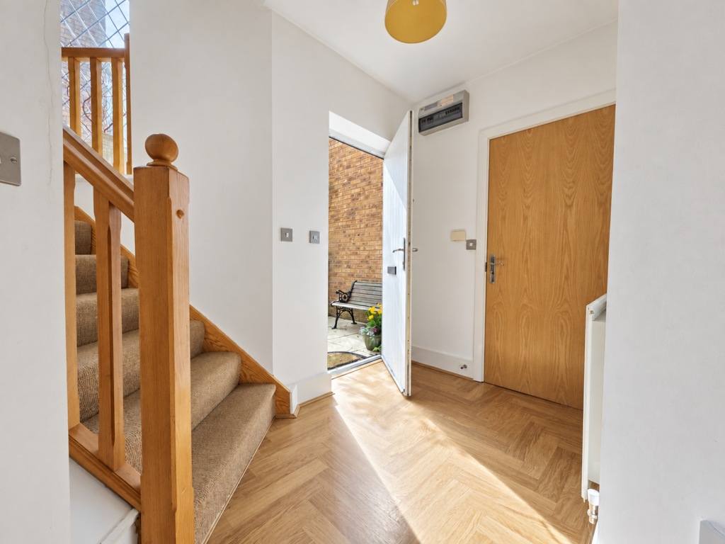 Property photo 2 of 30 2