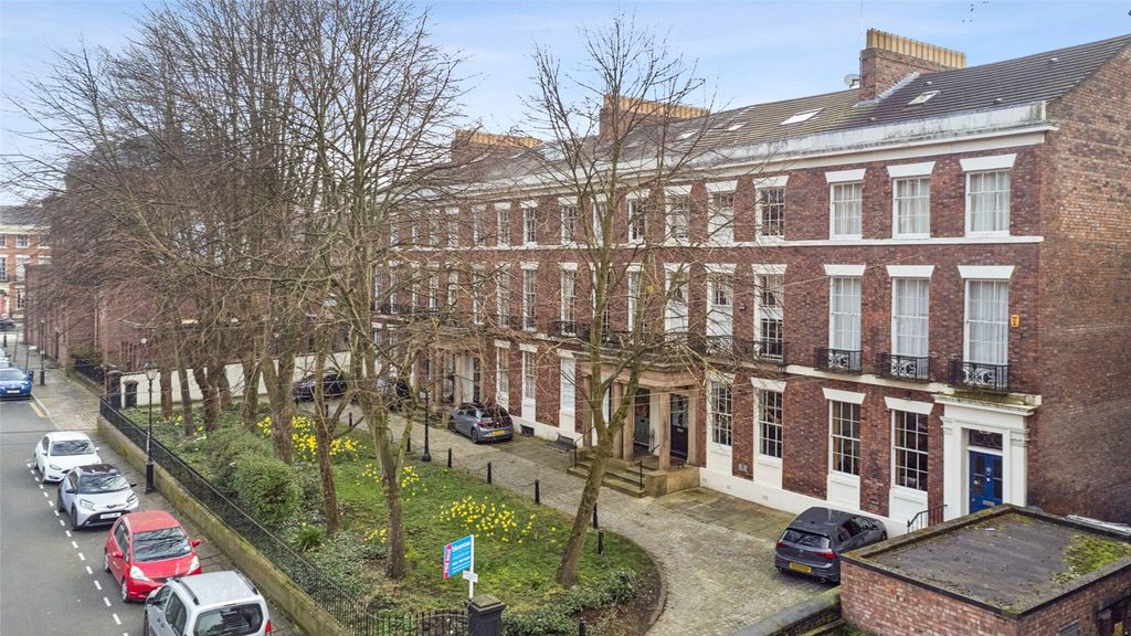 Property photo 2 of 24 Blackburn Terrace