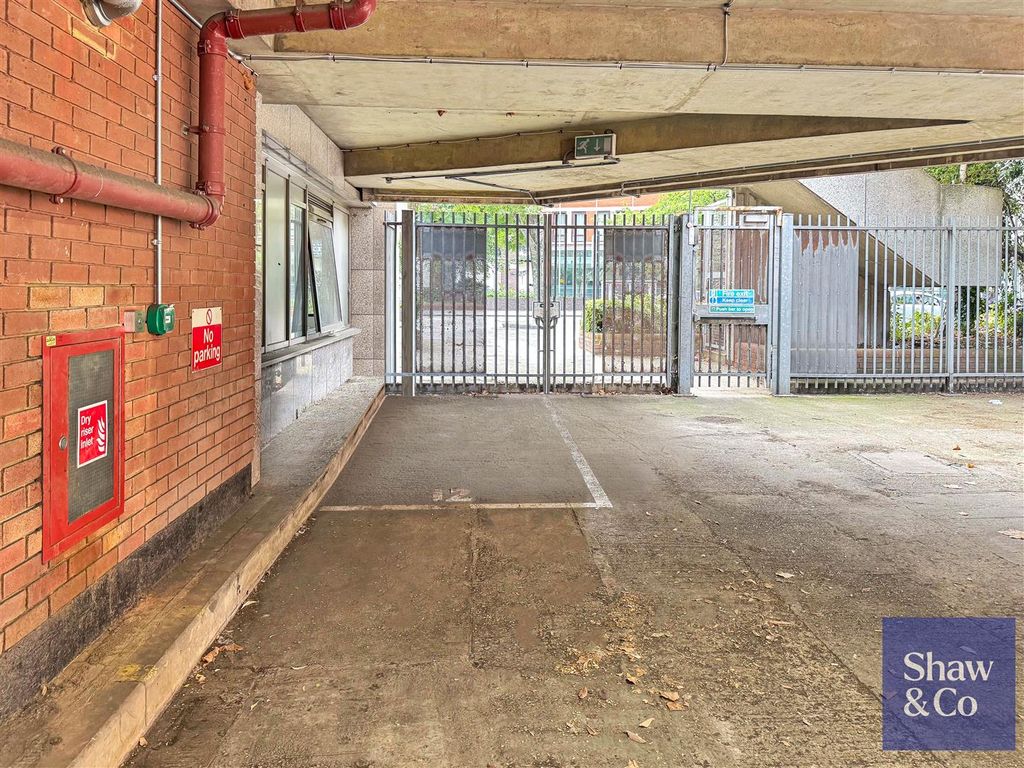 Property photo 1 of 4 Parking_Enhanced.Jpg